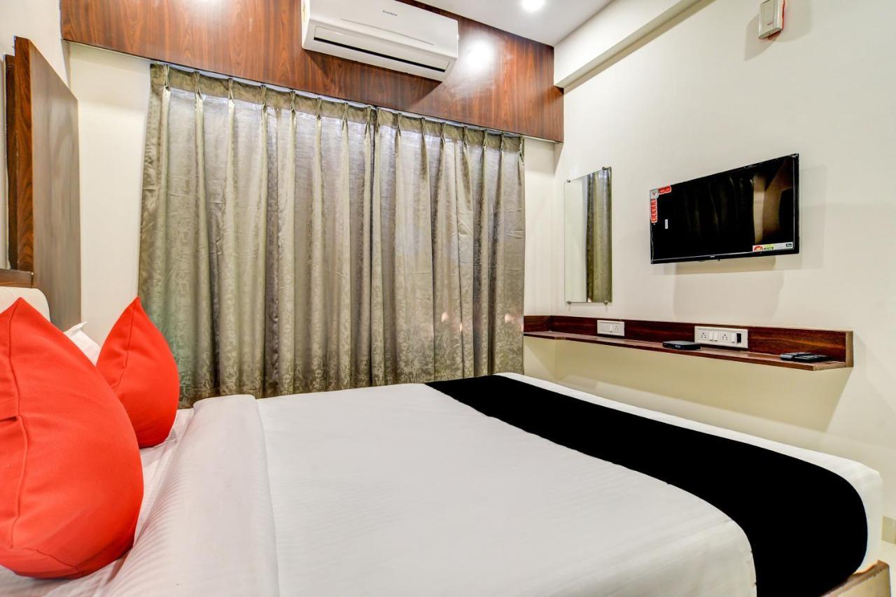 Capital O 77828 Hotel Twinkle Regency Індаур Екстер'єр фото